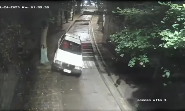 Chile: They catch a Suzuki Vitara going down the Los Tilos de Lota pedestrian staircase (+VIDEO)