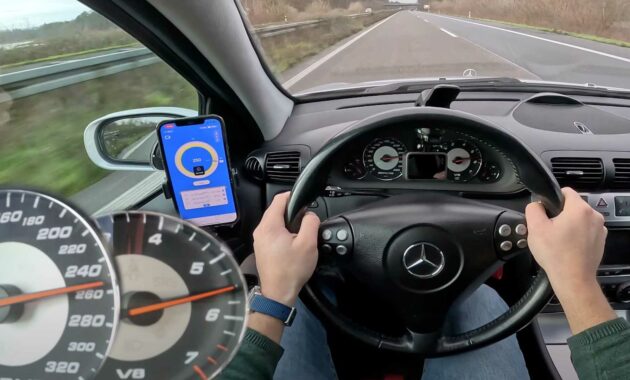 Mercedes C55 AMG Wagon Tops 155 MPH In Its Winter Run On The Autobahn
