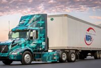 सेमी ट्रक मेकर वॉल्वो ग्रुप ने NHTSA के साथ $130 मिलियन का ऑर्डर अप्रूवल हासिल किया