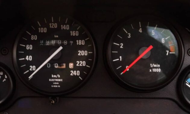 What is the secret of this BMW Z1 to accumulate almost a million kilometers?