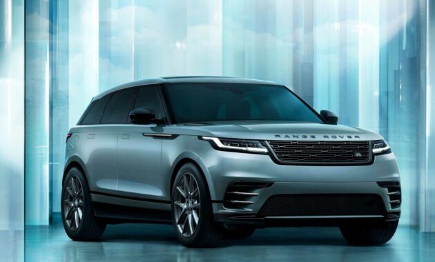 With more technology and 20% more electric range, the Range Rover SUV coupé faces 2023 strengthened